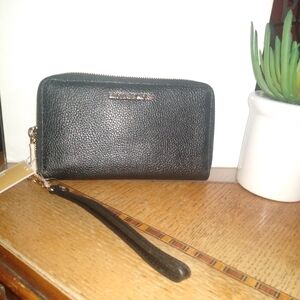 Wallet, Michael Kors.